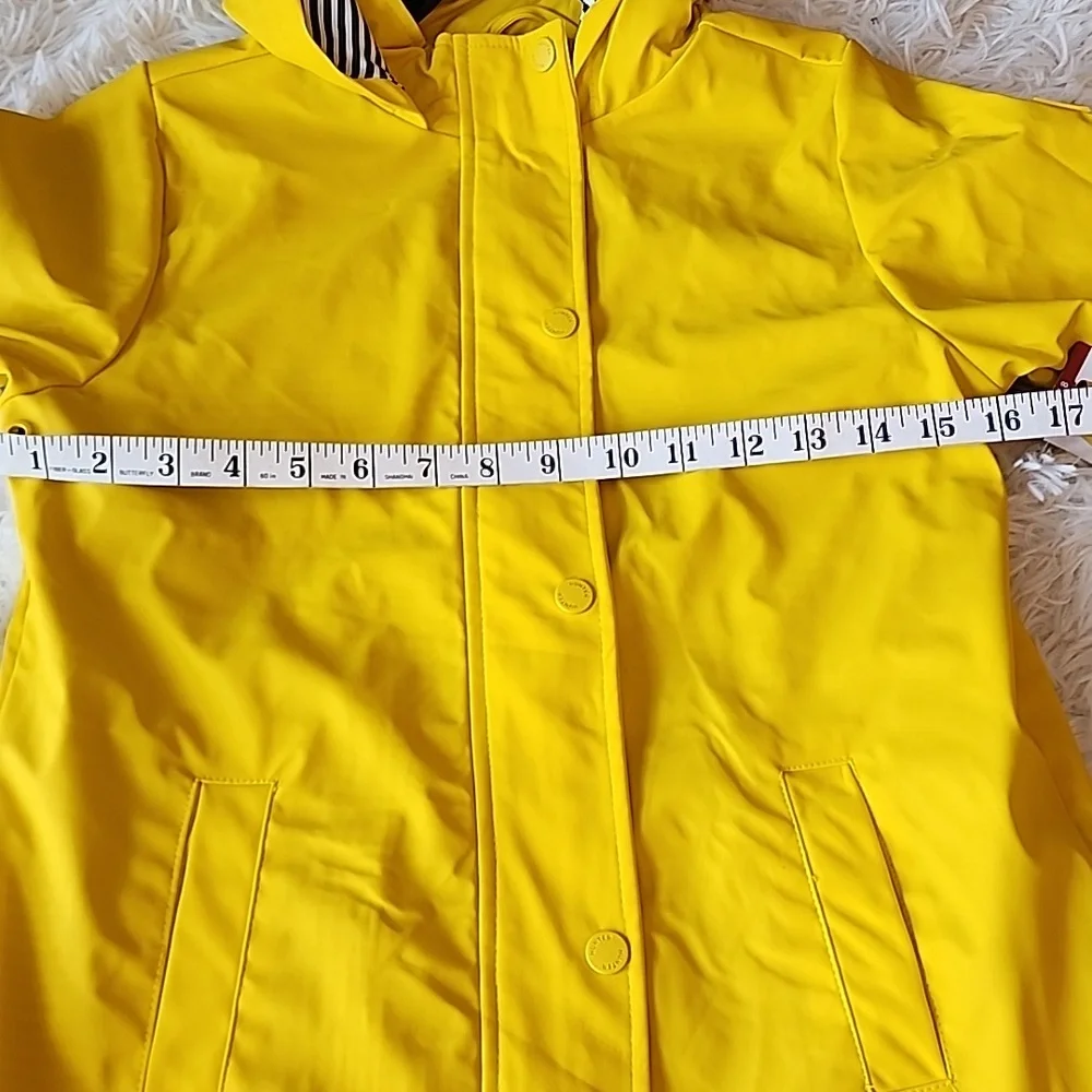 Hunter Kids Bright Yellow Hooded Raincoat Jacket  Brand New